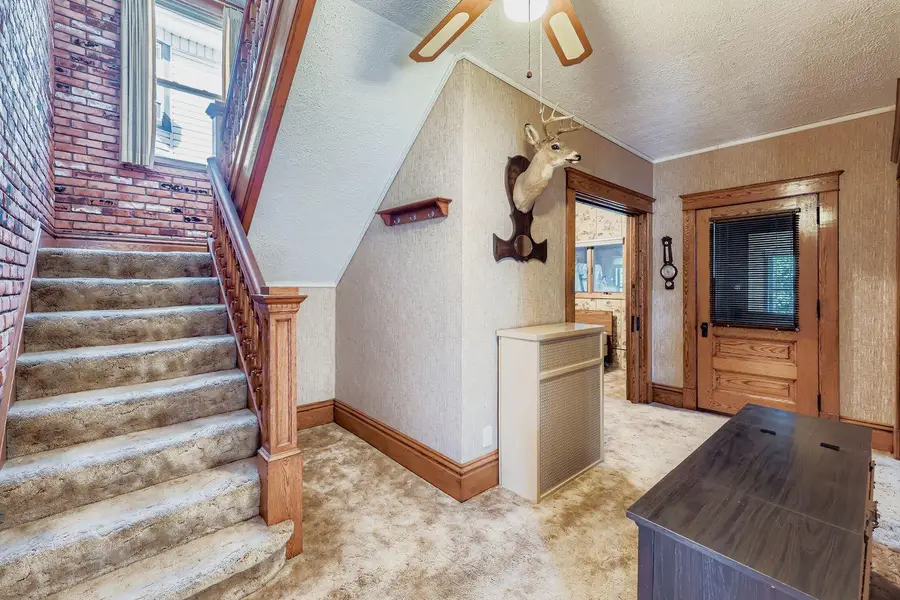 1118 Marshall Avenue, Saint Paul, MN 55104 - #3