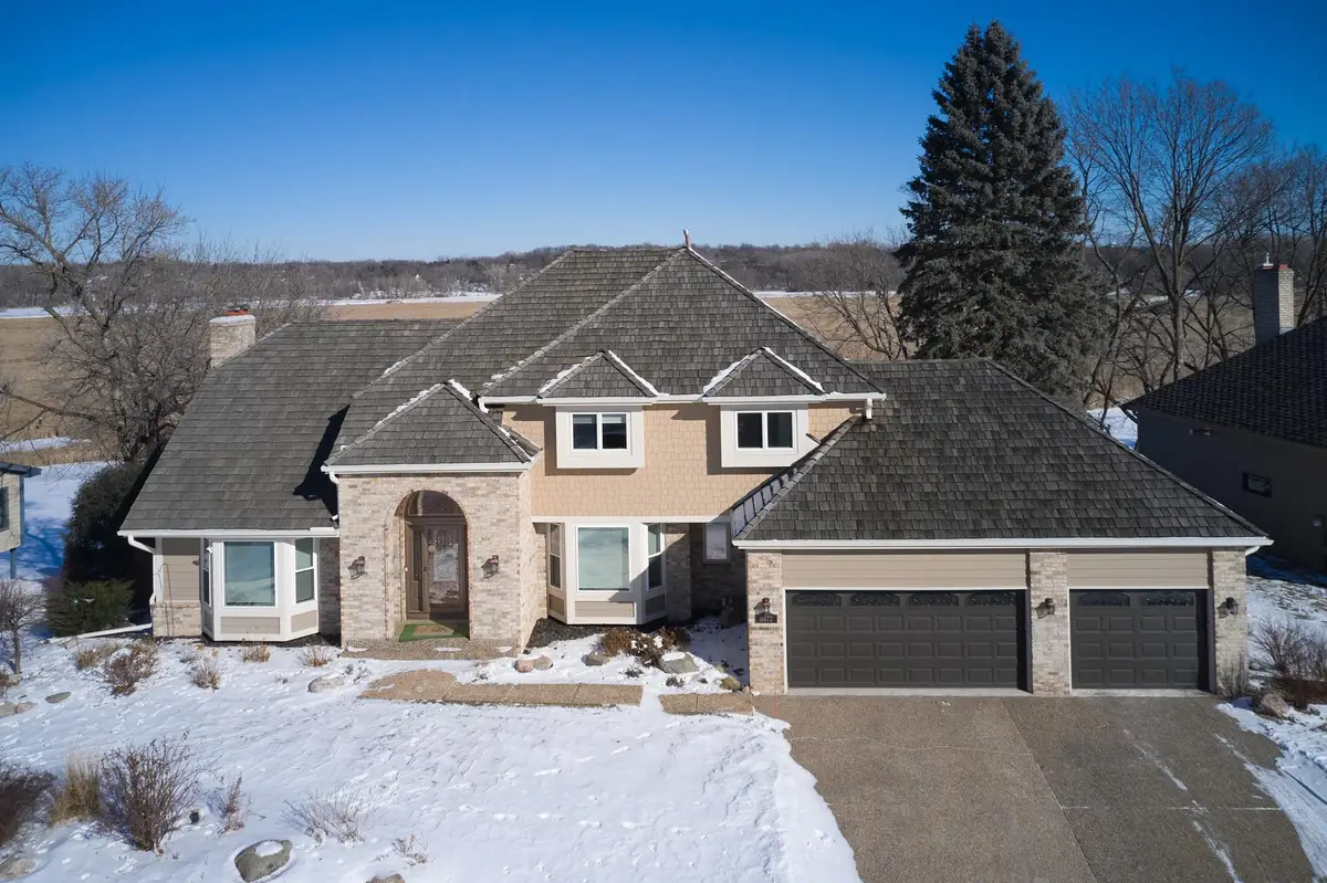 11472 Mount Curve Road, Eden Prairie, MN 55347 - Image #1