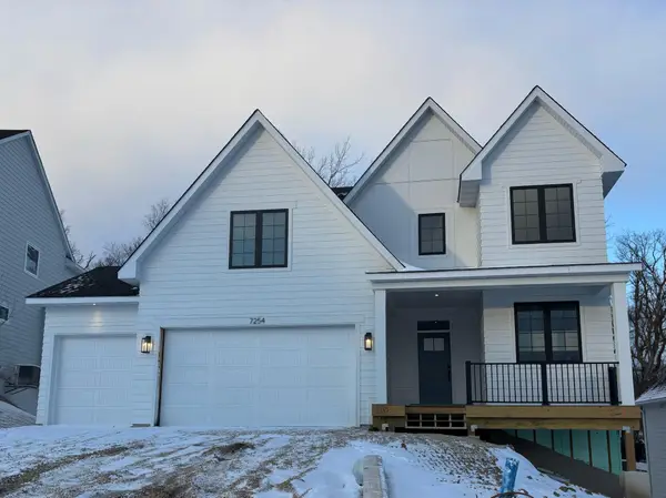 7254 61st Street S, Cottage Grove, MN 55016