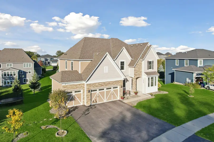 16868 Reeder Ridge, Eden Prairie, MN 55347 - #2