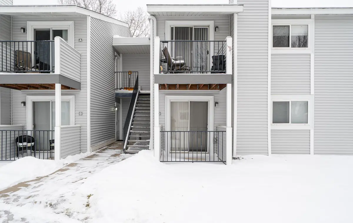 1704 Pleasant Street #D, Saint Paul, MN 55113 - Image #1