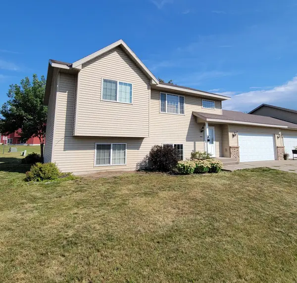 316 Jefferson Lane, Saint Joseph, MN 56374