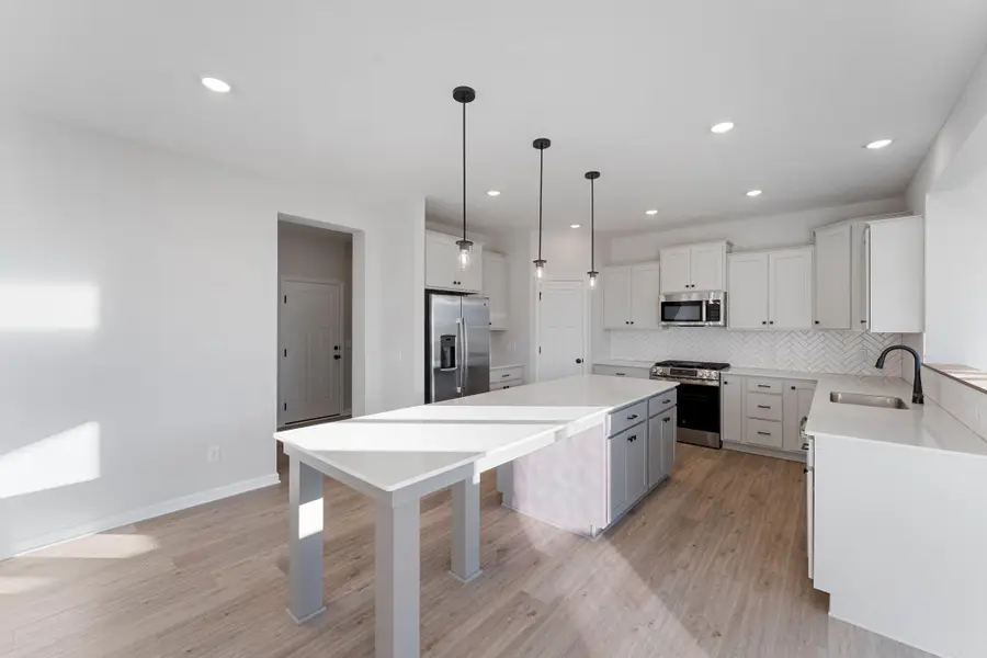 2713 Kenwood Avenue Ne, Saint Michael, MN 55376 - #3