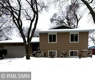 5209 77th Avenue N, Brooklyn Park, MN 55443