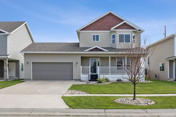501 Foxtail Drive, West Fargo, ND 58078