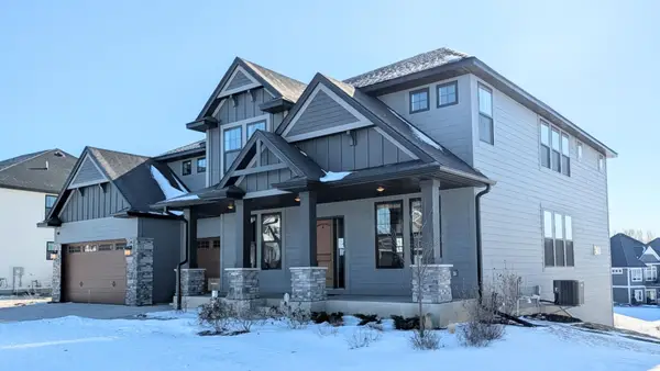 1476 Palmer Drive N, Lake Elmo, MN 55042