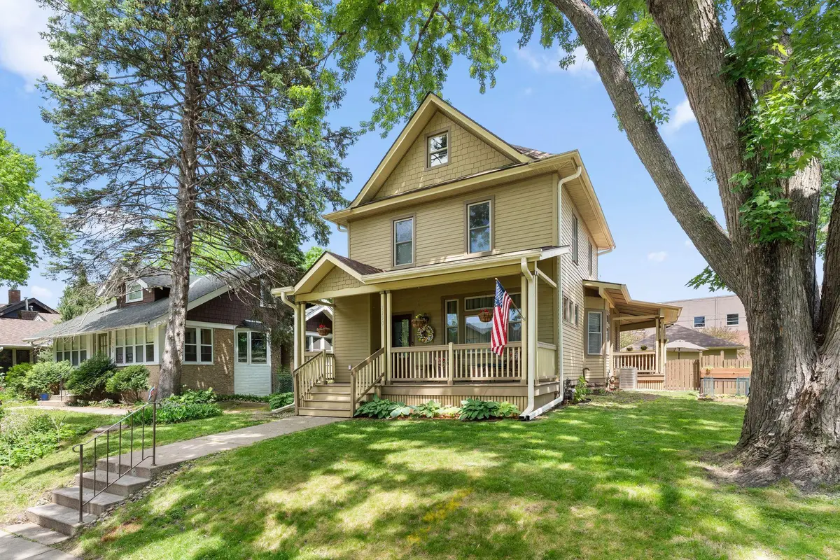 1150 Churchill Street, Saint Paul, MN 55103 - #1
