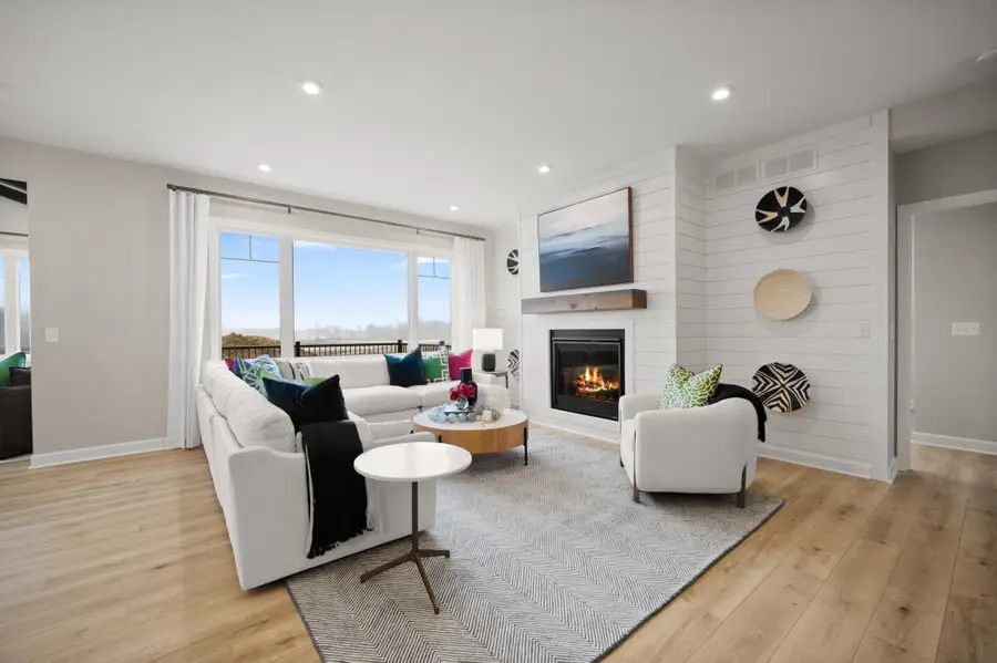 713 N Prospect Point Road W, Jordan, MN 55352 - #2