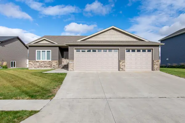 1220 Legion Lane W, West Fargo, ND 58078