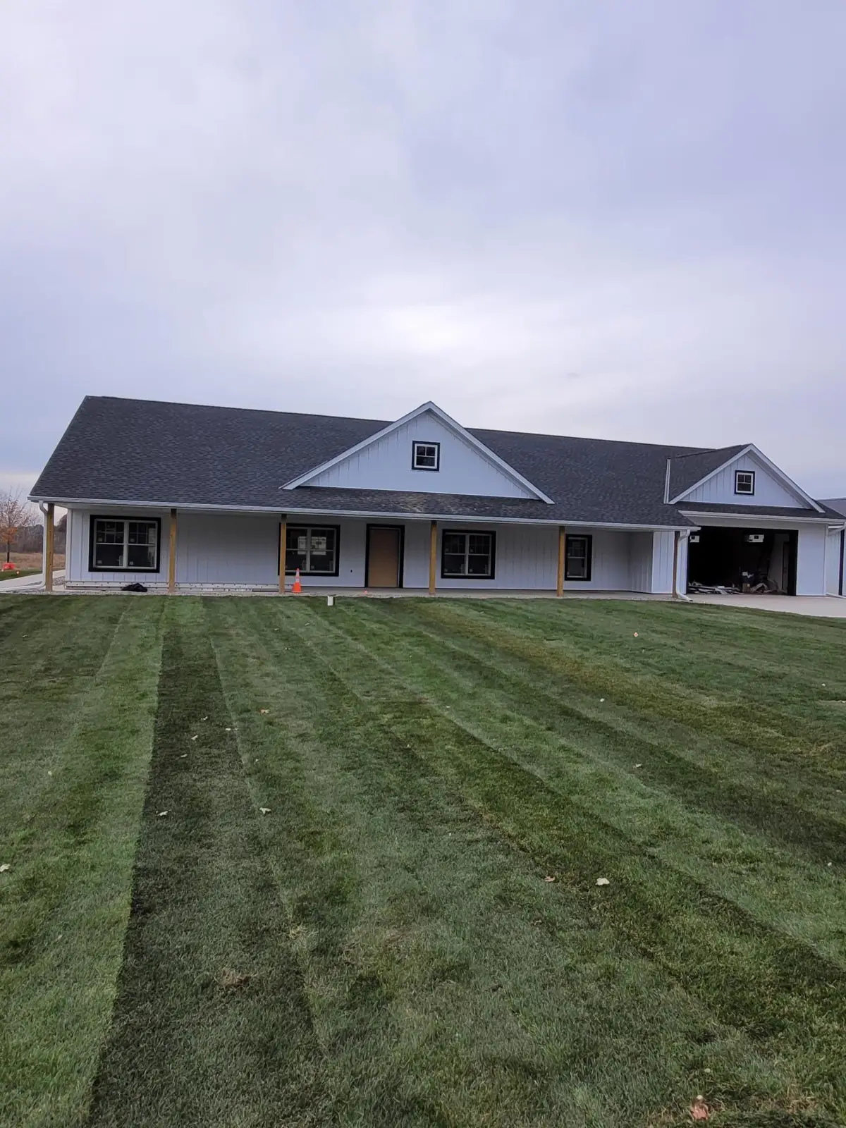 19590 University Avenue Nw, Oak Grove, MN 55011 - #1