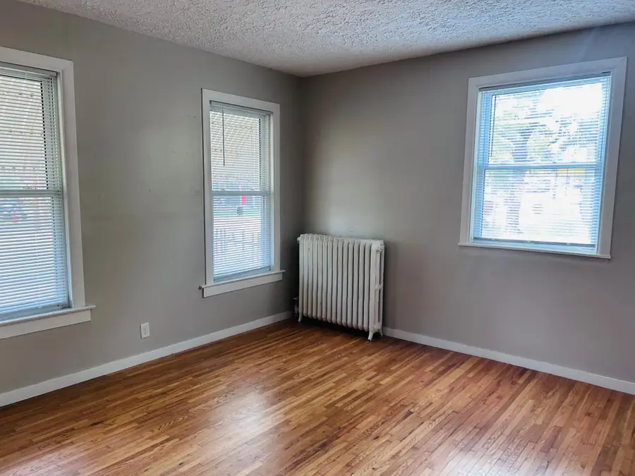 567 Livingston Avenue, Saint Paul, MN 55107 - #3