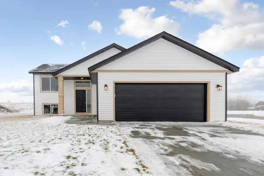 801 2nd St Se, Dodge Center, MN 55927 - #2