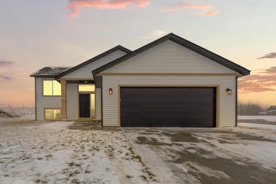 801 2nd St Se, Dodge Center, MN 55927 - #3