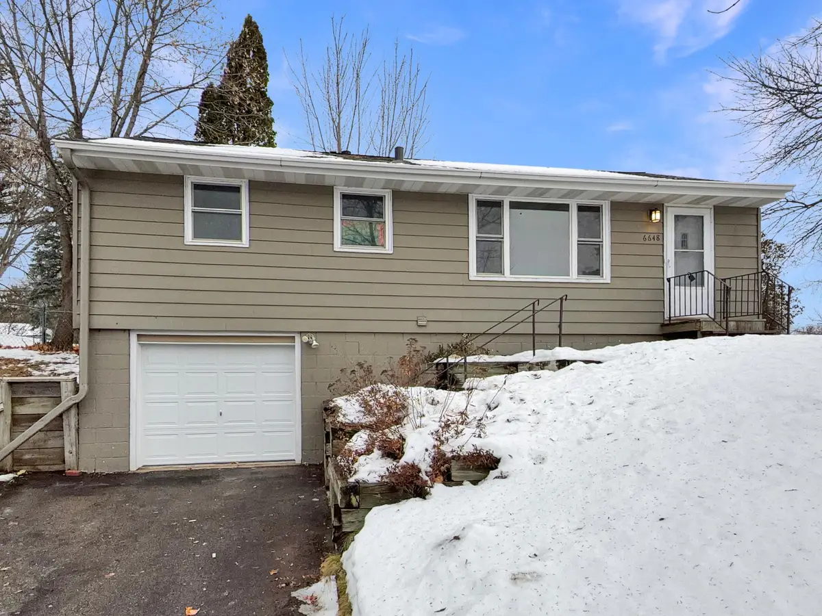 6648 4th Street N, Oakdale, MN 55128 - #1