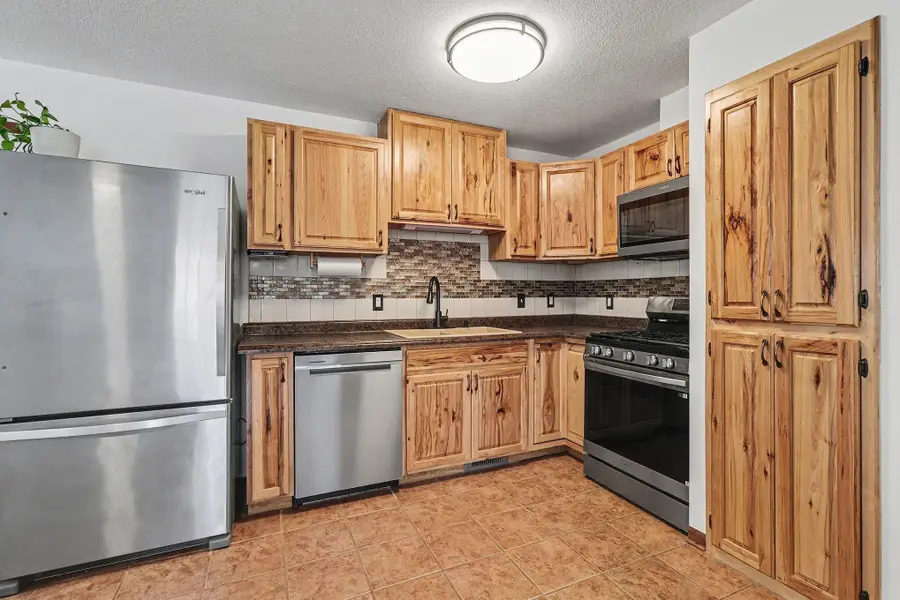 1011 Tyler Avenue Se, Isanti, MN 55040 - Image #2