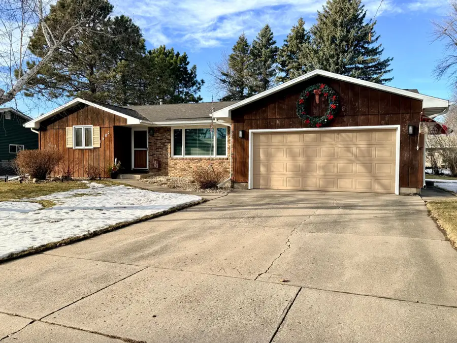 1502 Indian Hill Road, Worthington, MN 56187 - Image #2