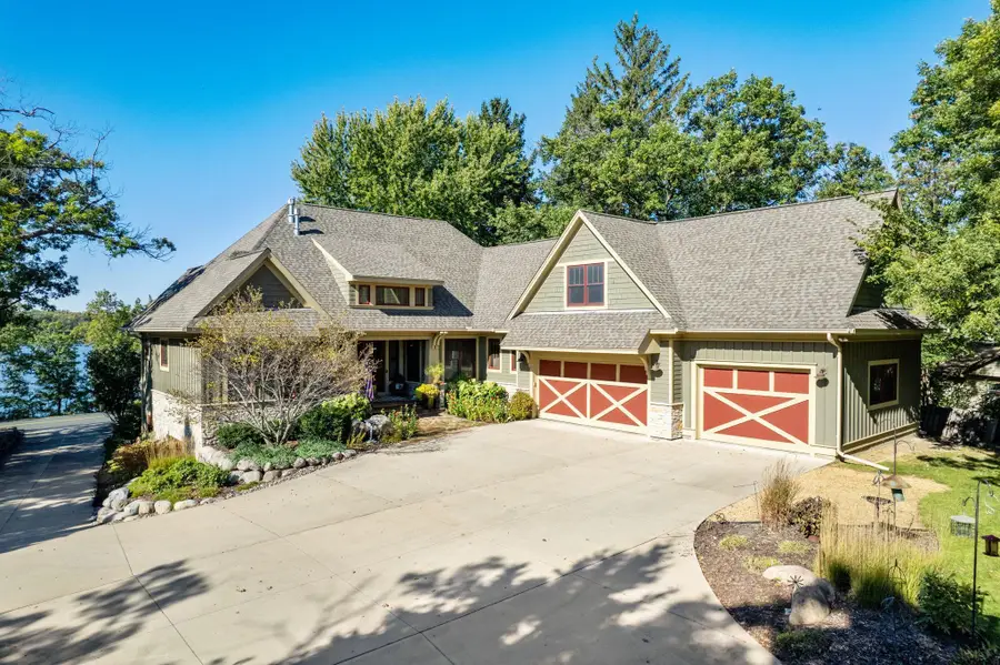 12255 Ethan Avenue N, White Bear Lake, MN 55110 - Image #2