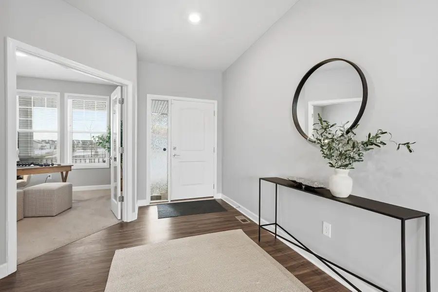 975 Spancil Hill Way, Woodbury, MN 55129 - Image #3