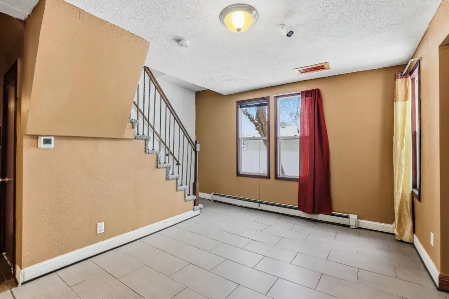 2210 Aldrich Avenue N, Minneapolis, MN 55411 - #3