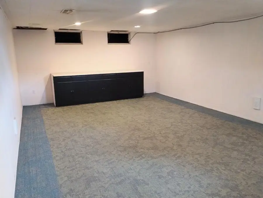 731 3rd Avenue Ne, Sleepy Eye, MN 56085 - #2