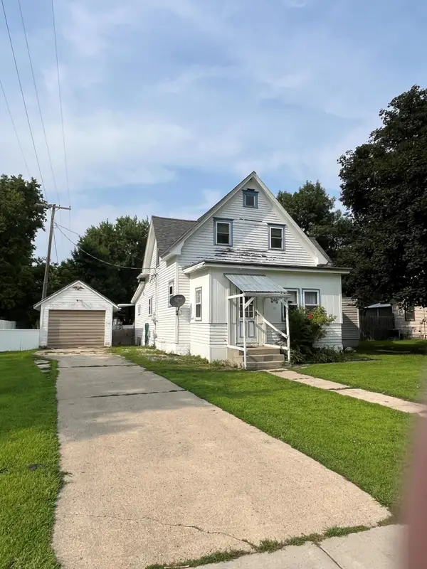 130 Linden Street, Dawson, MN 56232