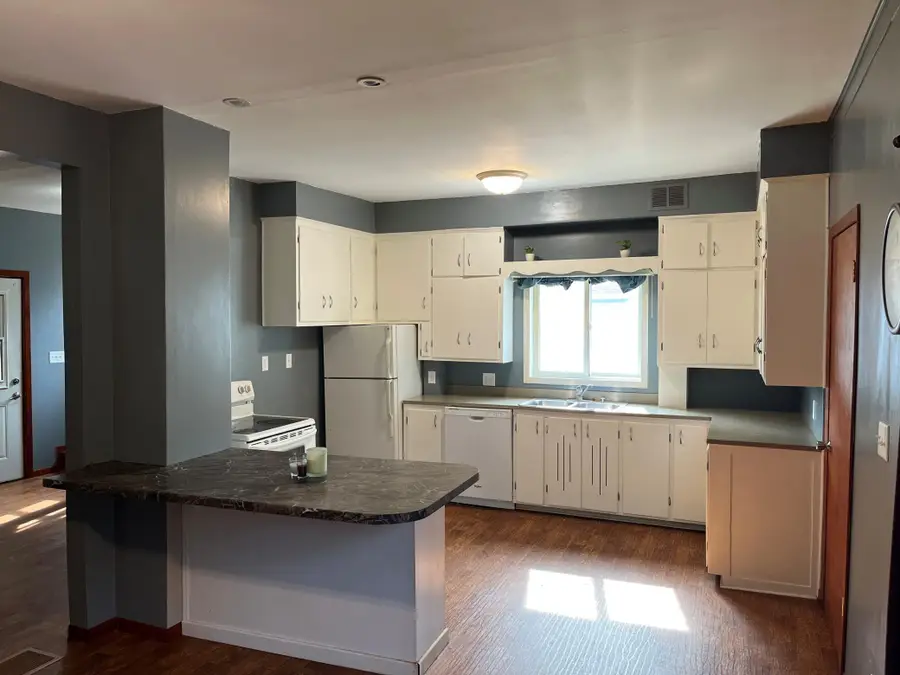 130 Linden Street, Dawson, MN 56232 - #2