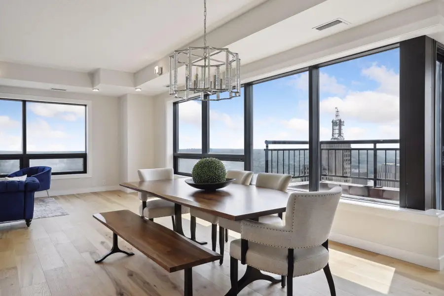 168 6th Street E #4202, Saint Paul, MN 55101 - Image #2