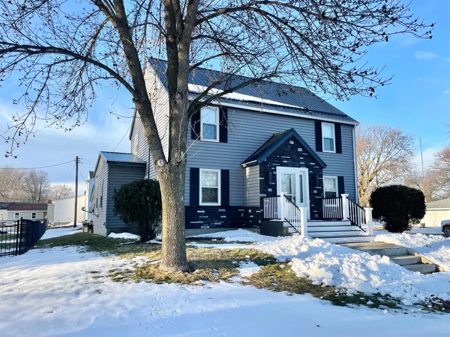 411 Vernon Avenue, Morgan, MN 56266 - #2