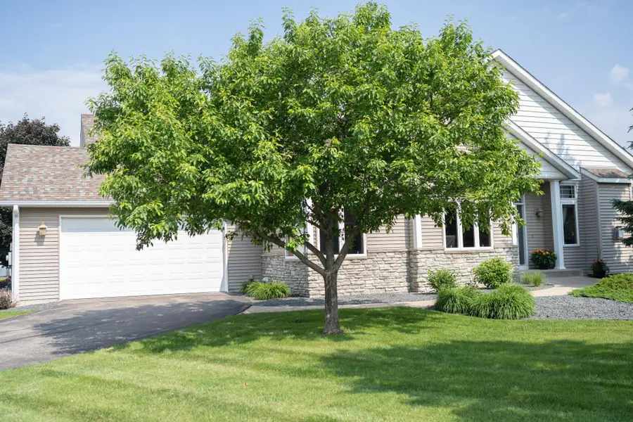 14578 Hunters Lane, Savage, MN 55378 - #2