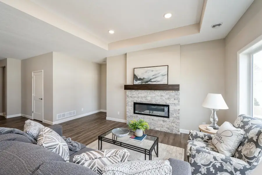 7872 Willowbrook Court, Greenfield, MN 55373 - Image #3