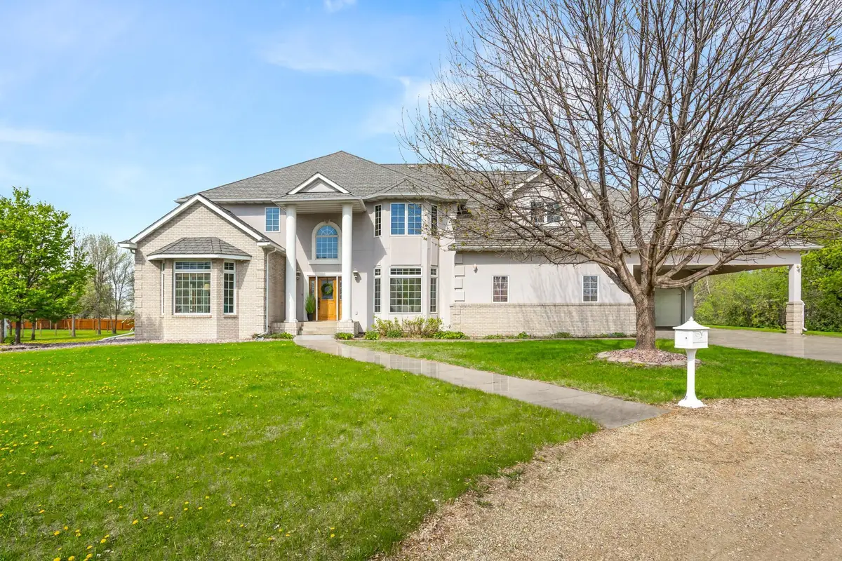 1407 15th Street N, Wahpeton, ND 58075 - #1