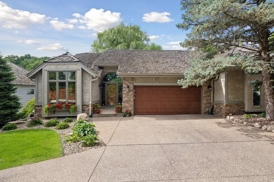 6545 Mccauley Trail W, Edina, MN 55439 - #2