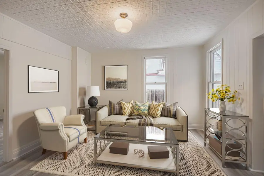 84 Isabel Street W, Saint Paul, MN 55107 - #2