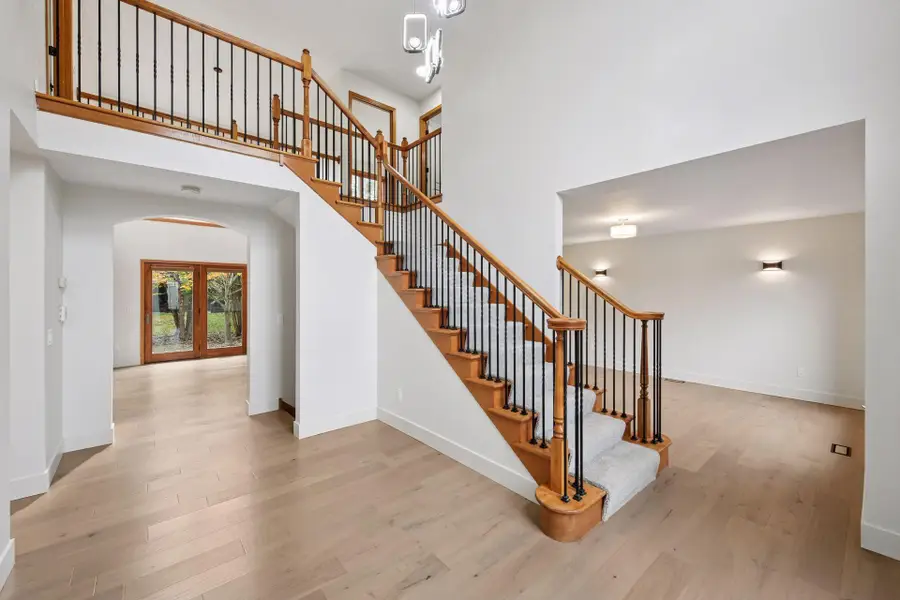 639 Carver Bluffs Parkway, Carver, MN 55315 - #3