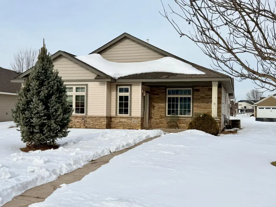 573 Taft Loop S, Cambridge, MN 55008 - #2