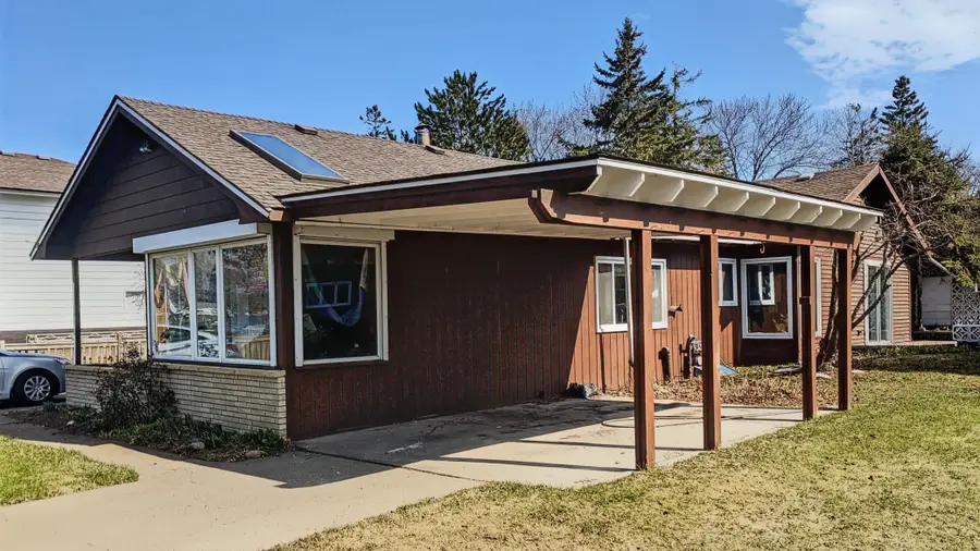 3712 Minnesota Avenue, Duluth, MN 55802 - #3