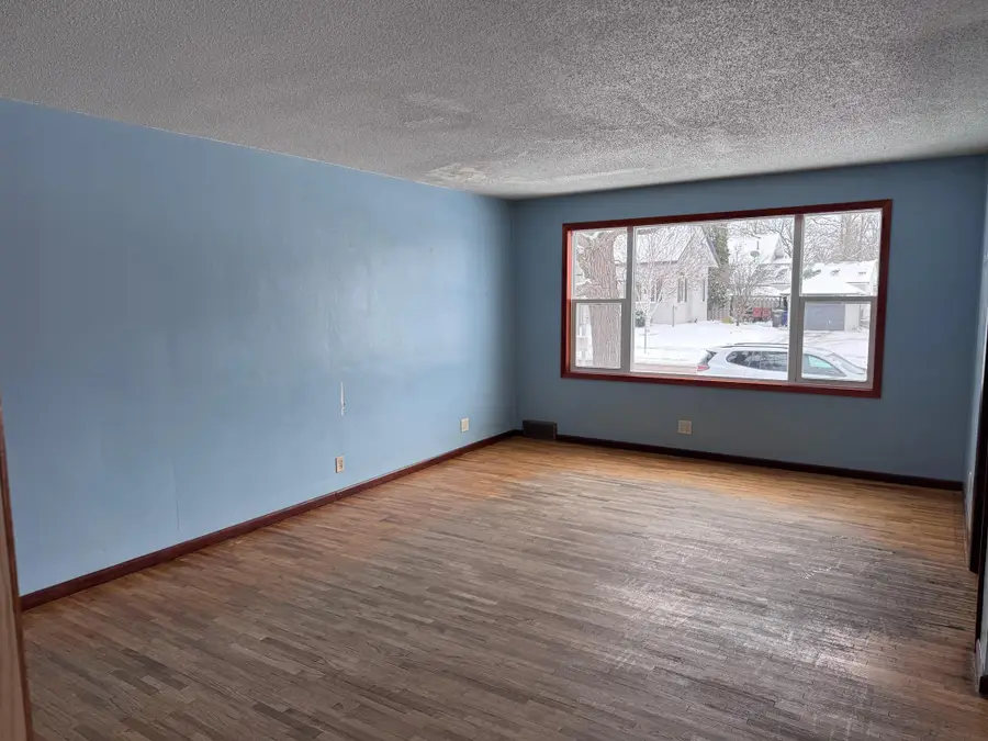 414 Willow Street W, Detroit Lakes, MN 56501 - #3