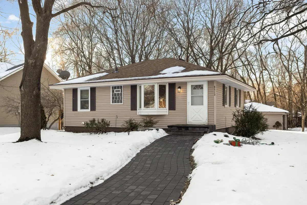 6513 Delaney Avenue, Inver Grove Heights, MN 55076 - Image #1