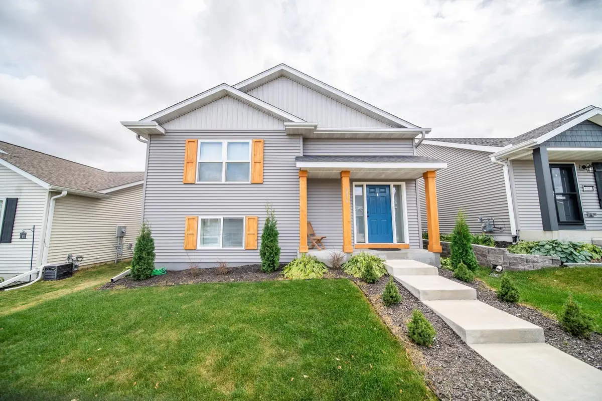 6076 Sandstone St Nw, Rochester, MN 55901 - Image #1