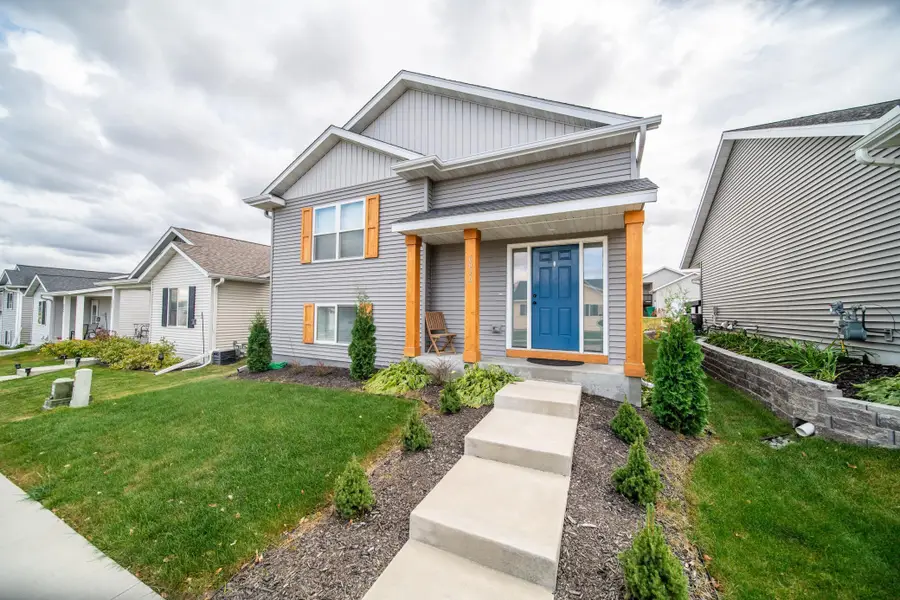 6076 Sandstone St Nw, Rochester, MN 55901 - Image #2