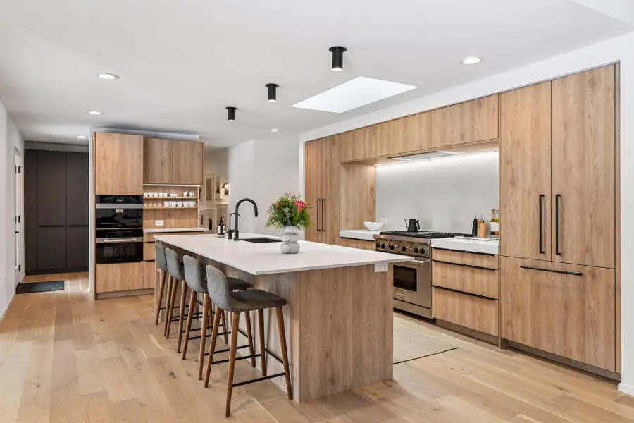 5423 Highwood Drive W, Edina, MN 55436 - Image #3