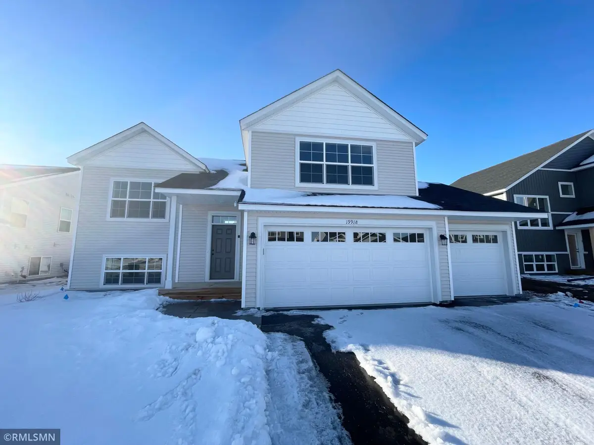 19918 English Avenue N, Forest Lake, MN 55025 - #1