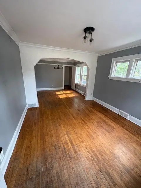 1116 Hall Avenue, West Saint Paul, MN 55118 - #2