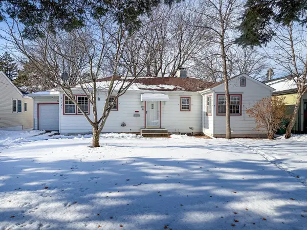 3990 Brunswick Avenue S, Saint Louis Park, MN 55416