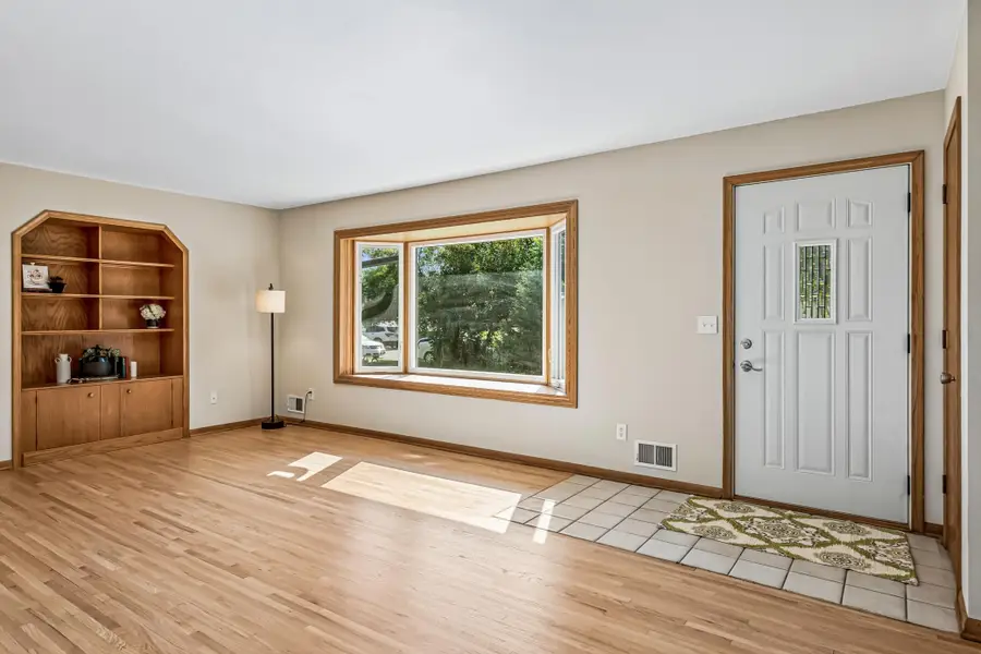 91 65 1/2 Way Ne, Fridley, MN 55432 - #3
