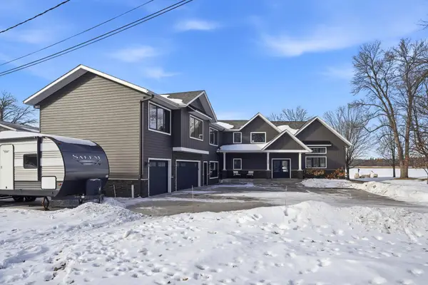 309 Chinook Avenue Sw, Avon, MN 56310