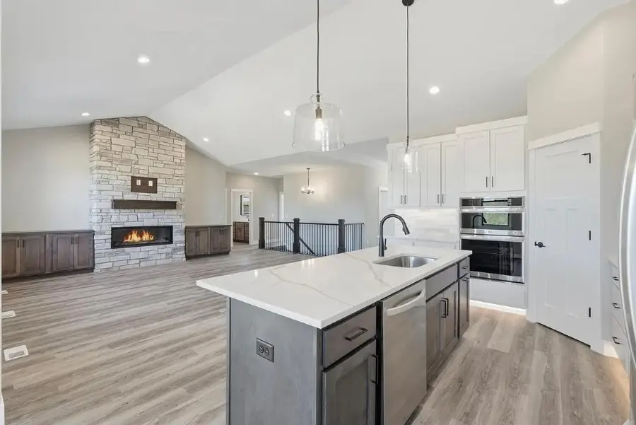 1199 60th Street, Hudson, WI 54016 - Image #2