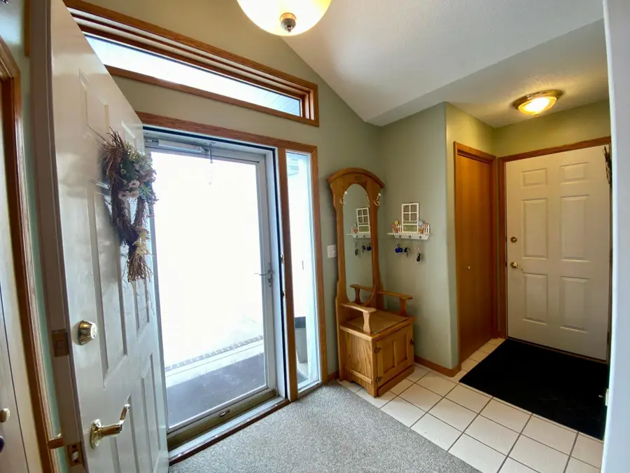 722 14 1/2 Avenue E, West Fargo, ND 58078 - Image #3