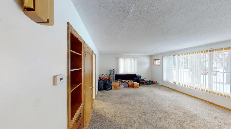 304 Secor Street N, Bricelyn, MN 56014 - Image #3