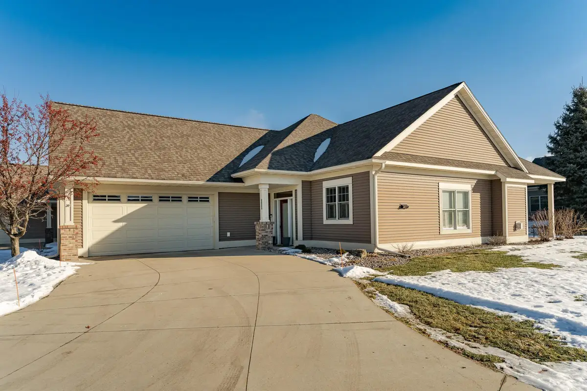 2359 Weston Place Sw, Rochester, MN 55902 - Image #1